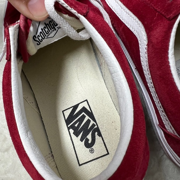 Van’s Old Skool red sneakers M 8/ W 9.5 - Picture 7 of 7